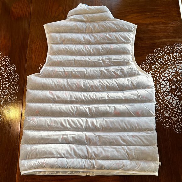 adidas Essentials+ "Made with Nature" Vest - Picture 9 of 11